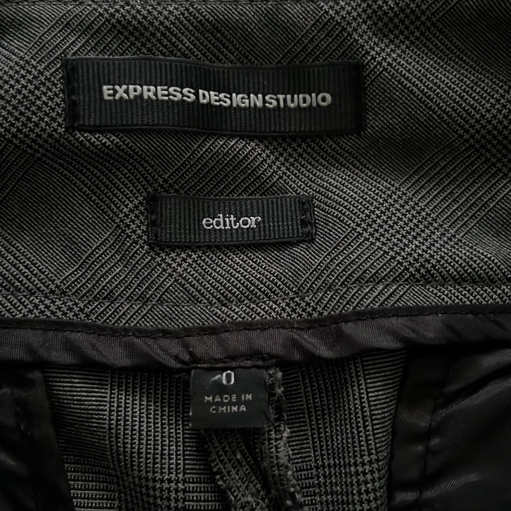 Express Design Studio  bootcut slacks. - Picture 3 of 6